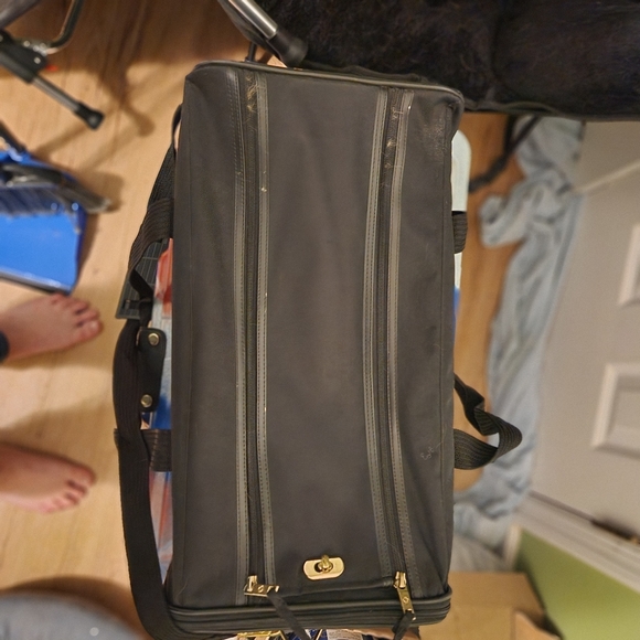 Samsonite Soft Sided Pet carrier for travel with small dogs or cat, GUC - Picture 6 of 8